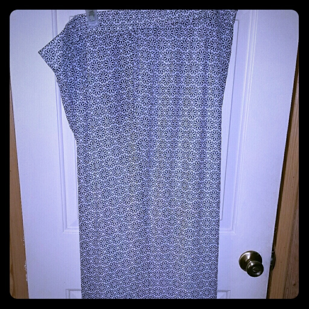 Cato Free Flowing Pants 26/28 W
